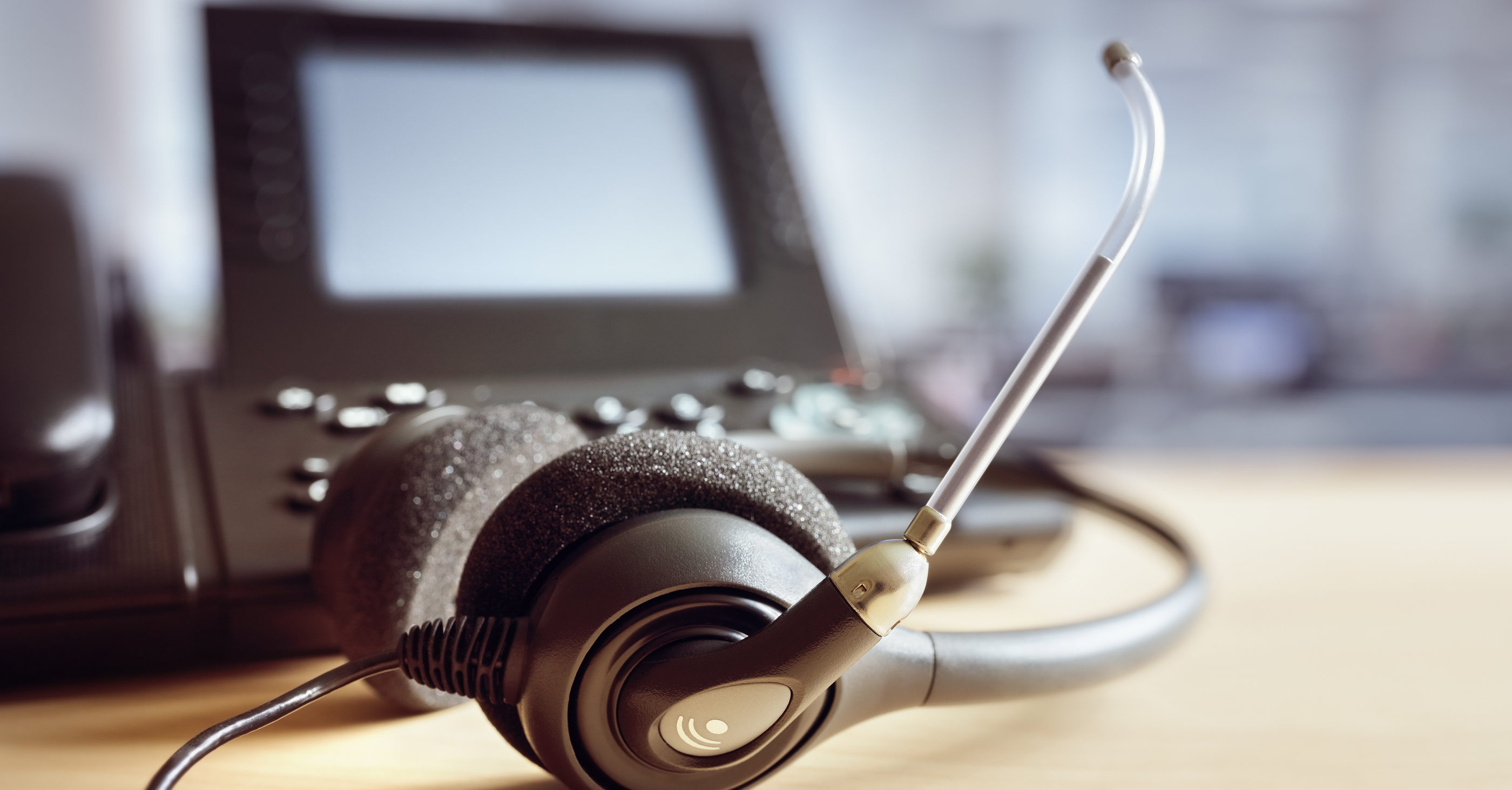 VoIP vs Landline: Pros & Cons of Each Business Phone System
